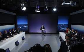 Σχολιάζοντας το ντιμπέιτ…